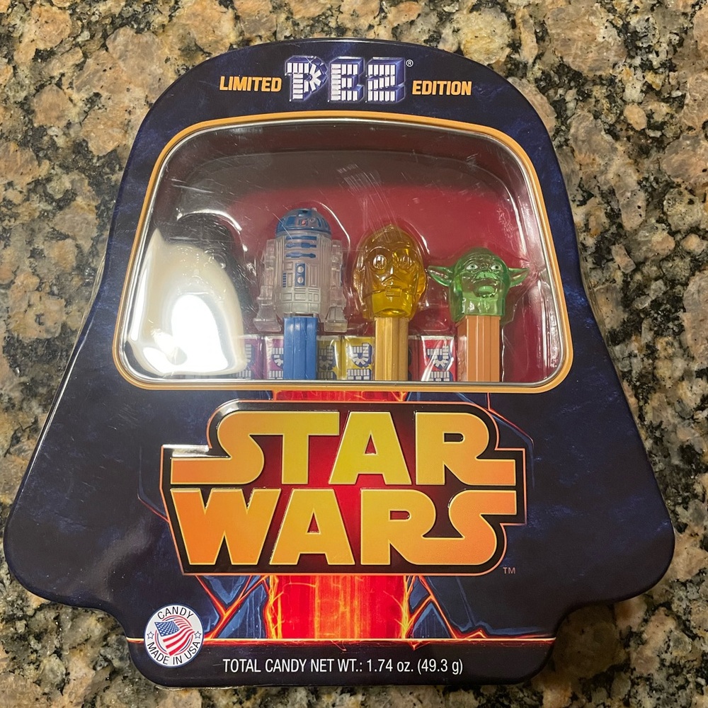 STAR WARS Limited Edition Pez Tin Gift Set   Darth Vader Yoda R2-D2 C-3PO